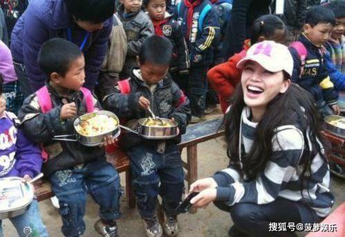 娱乐圈吃瓜指南明星代称,明星代称背后的秘密与趣味 第3张 娱乐圈吃瓜指南明星代称,明星代称背后的秘密与趣味 第3张